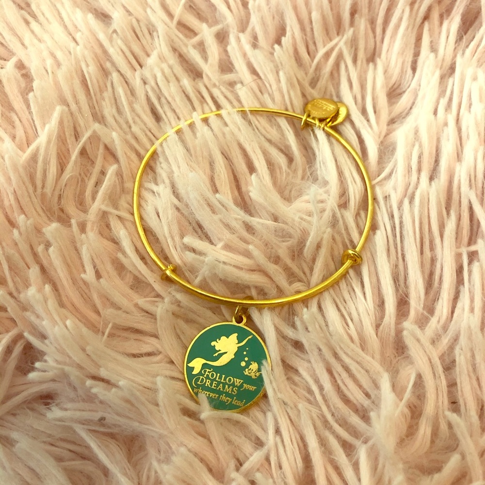 Alex and Ani Ariel Gold “Follow Your Dreams”